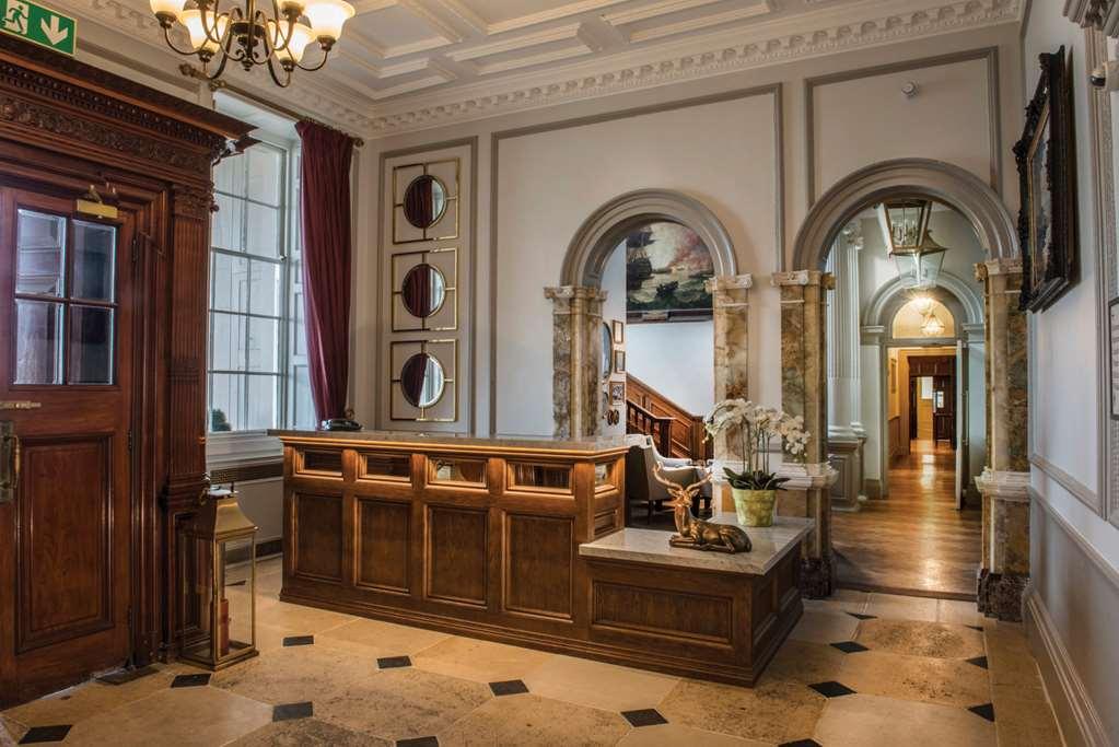 De Vere Wokefield Estate Reading Interior photo